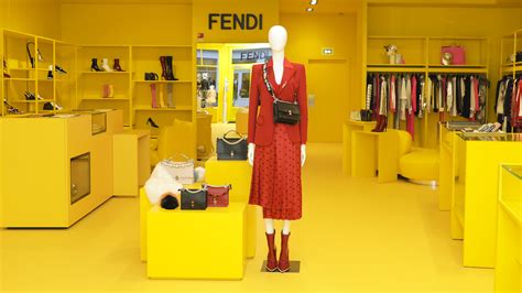 fendi vallee village|Fendi La Vallee Village Temp Outlet.